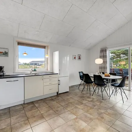 Hawarth - 300m To The Fjord By Interhome Feriehus